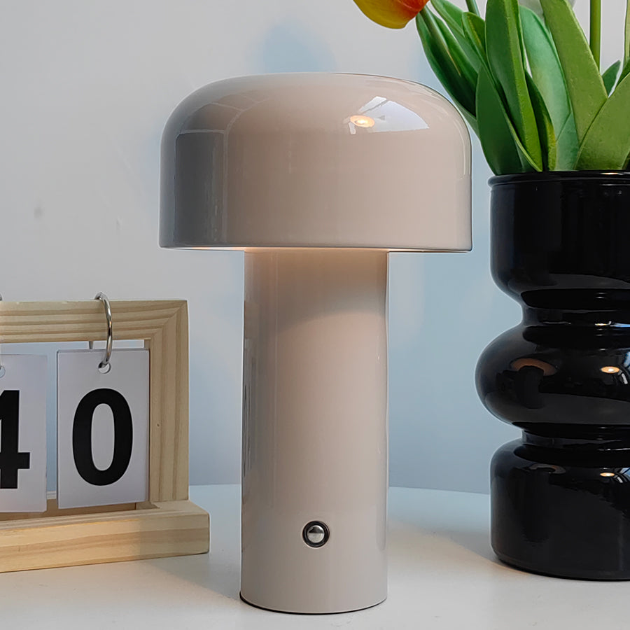 Stolna lampa LED Delonda ML-1811 apricot