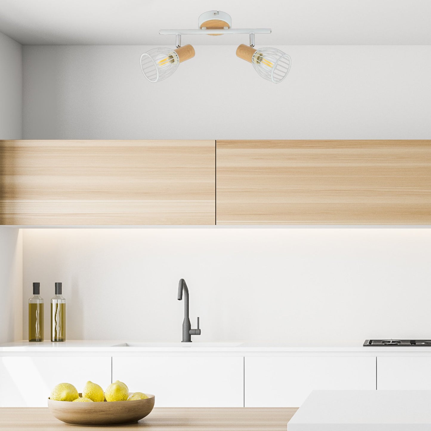 Spotlight Geneva ML-20190619-02 white
